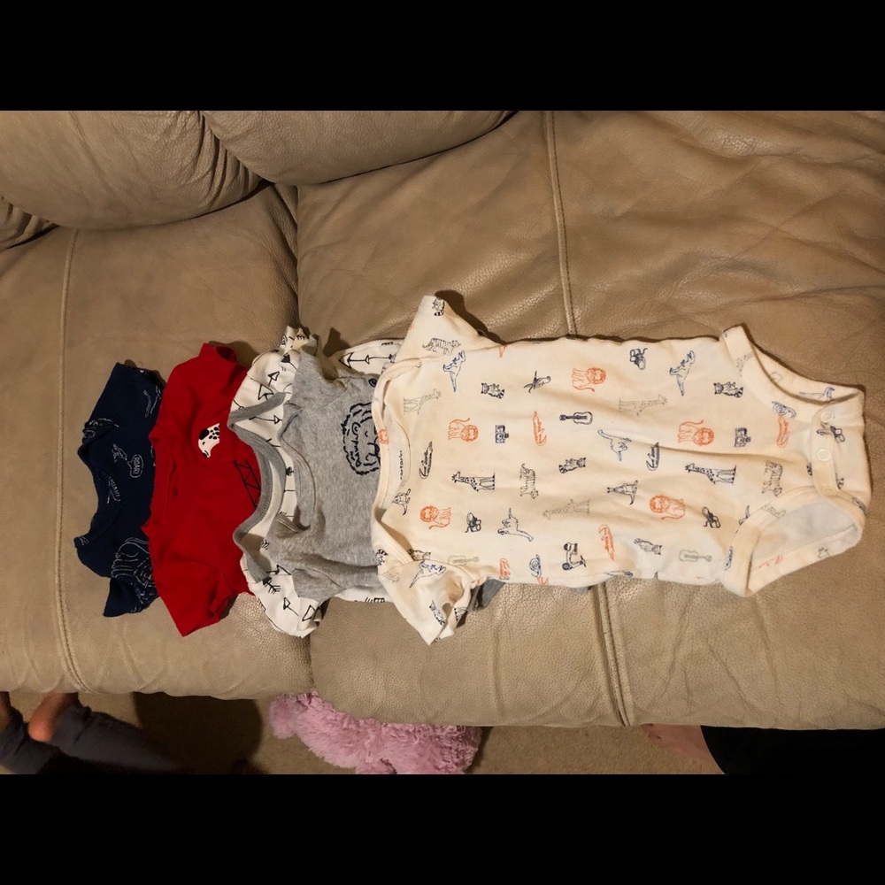 🎉HP🎊Baby boys onesies. - Picture 2 of 2